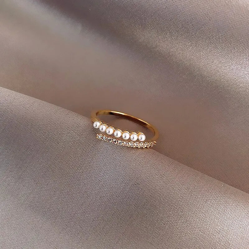 Light Luxury Micro Rhinestone Rings for Woman Gold-color Elegant Simulated Pearl Open Ring Party Wedding Stackable Ring Jewelry