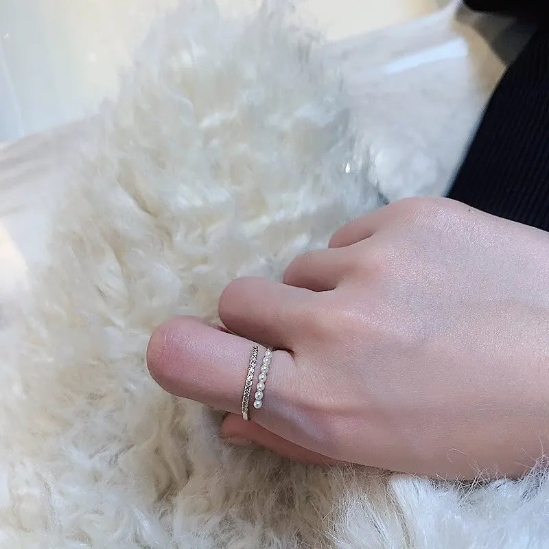 Light Luxury Micro Rhinestone Rings for Woman Gold-color Elegant Simulated Pearl Open Ring Party Wedding Stackable Ring Jewelry