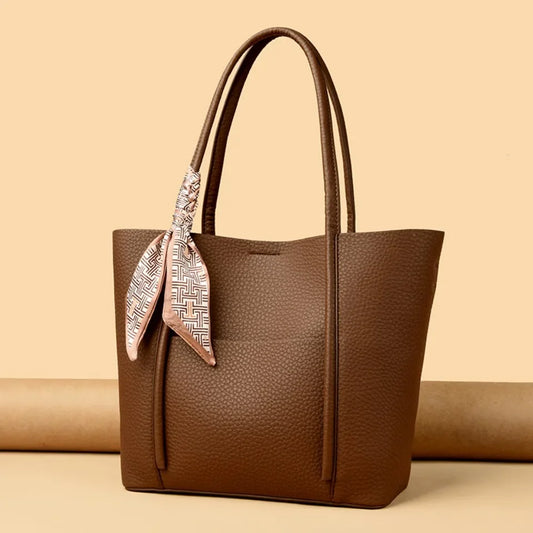 Genuine Soft Leather Tote Bag Women's Large Capacity Carrying Bags Designer Handbag Vintage Shoulder Bag Brand Commuting Bags