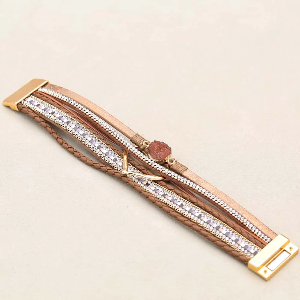 Metal Love Heart Charm Leather Bracelets for Women Fashion Bohemian Rhinestone Resin Wrap Bracelet Cuff Bangle Couple Jewelry